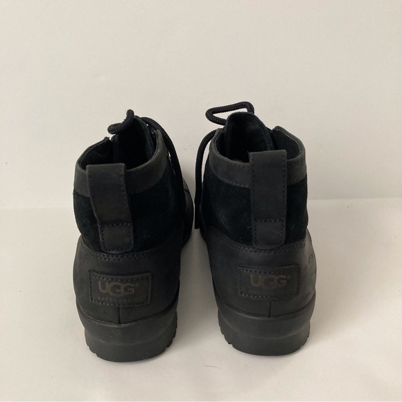 UGG Greda Duck Boots | Size 8 - Picture 9 of 9